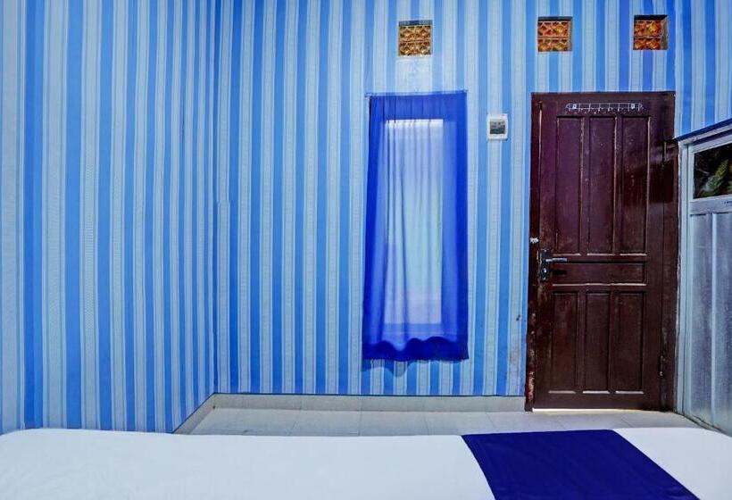 호텔 Spot On 92673 Gang Songo Syariah Homestay