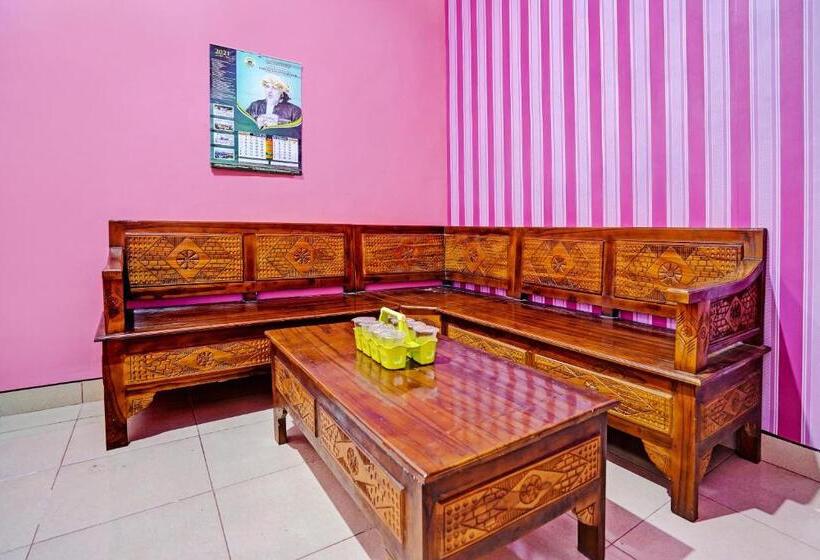 호텔 Spot On 92673 Gang Songo Syariah Homestay