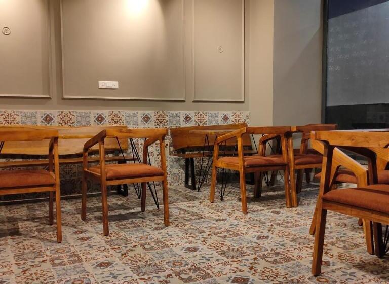 ホテル The Golf 1