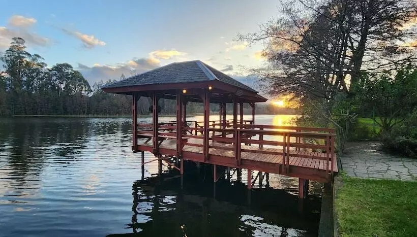 ホテル Y Cabañas Las Mellizas   Caja Los Andes