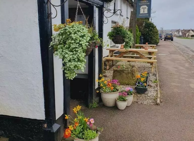 Retkeilymaja The Old Thatch Inn