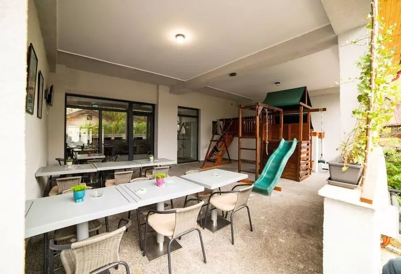 Bucharest Airport Accomodation