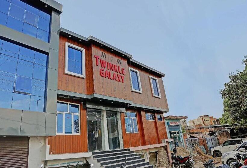 ホテル Oyo Twinkle Galaxy