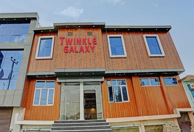 ホテル Oyo Twinkle Galaxy