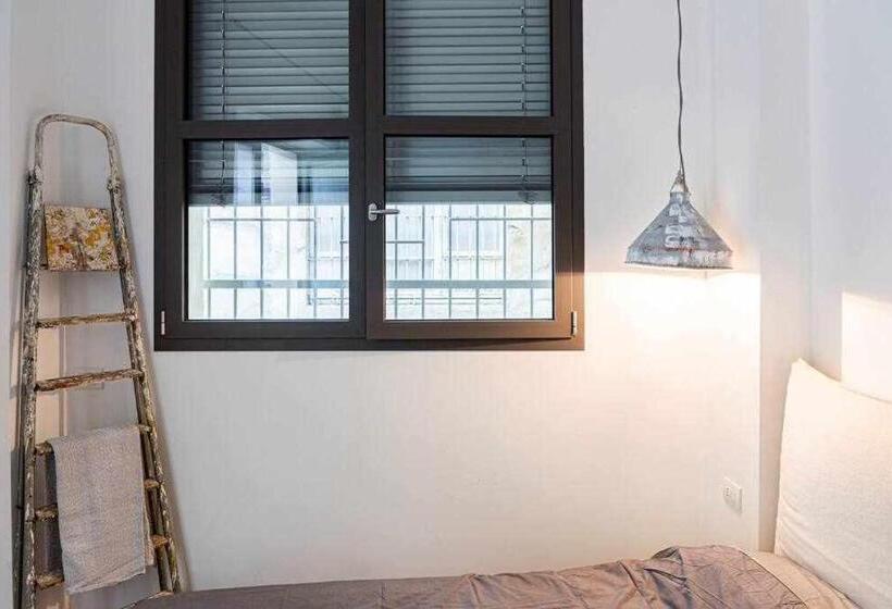 پانسیون Cozy Room In The Heart Of Como