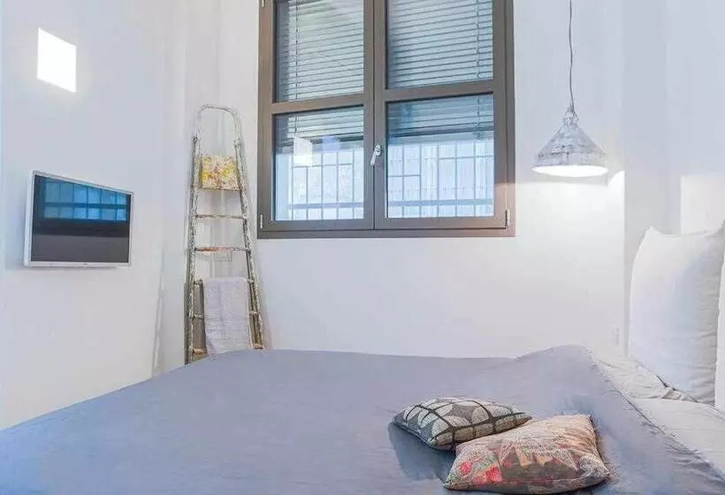 پانسیون Cozy Room In The Heart Of Como