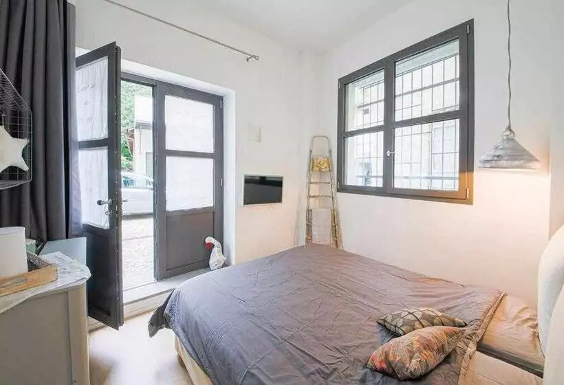 پانسیون Cozy Room In The Heart Of Como