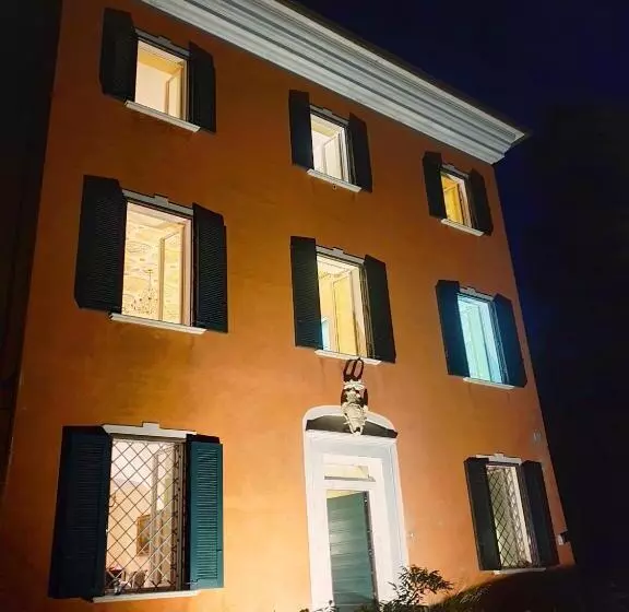 ペンション Villa De Benedetti