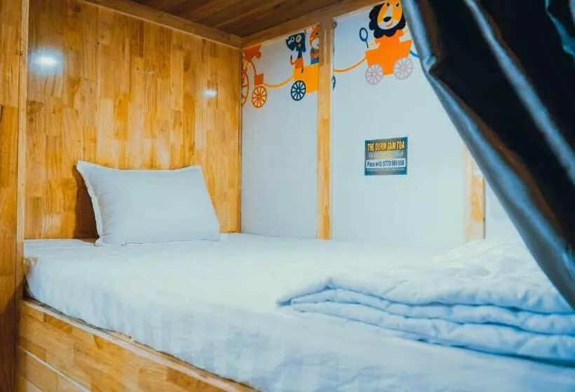 هاستل The Dorm Tam Toà