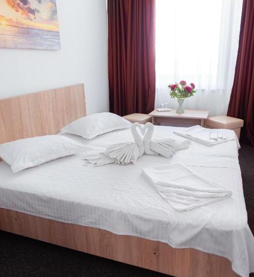 בית מלון כפרי Nadia Eforie Nord