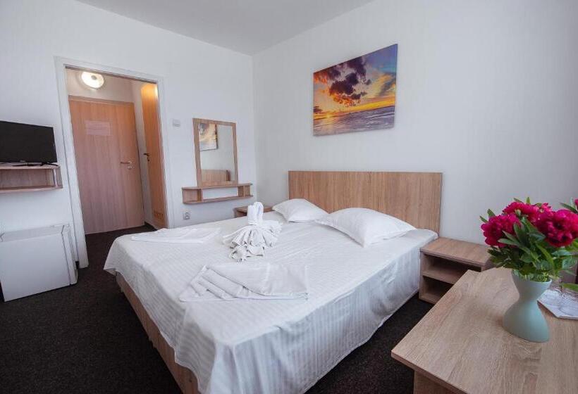 בית מלון כפרי Nadia Eforie Nord