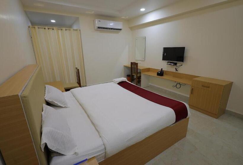 Hotel Rajam Selva