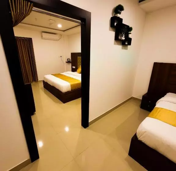 ホテル Thejaswini Residency Cheruvathur