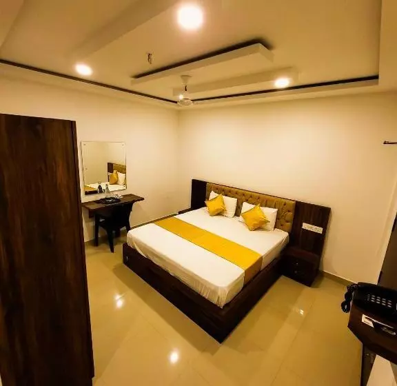 ホテル Thejaswini Residency Cheruvathur