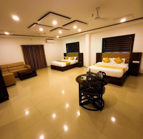 Hotelli Thejaswini Residency Cheruvathur
