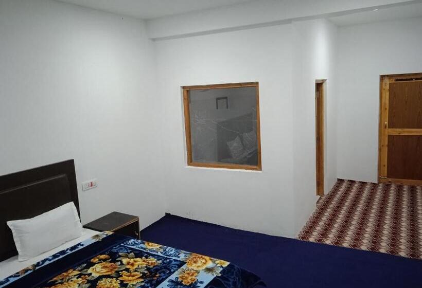 بنسيون Nubra Holiday