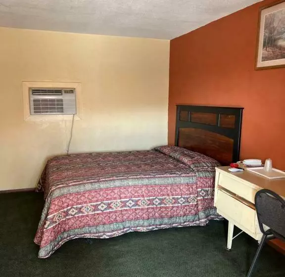 Retkeilymaja Economy Inn Odessa