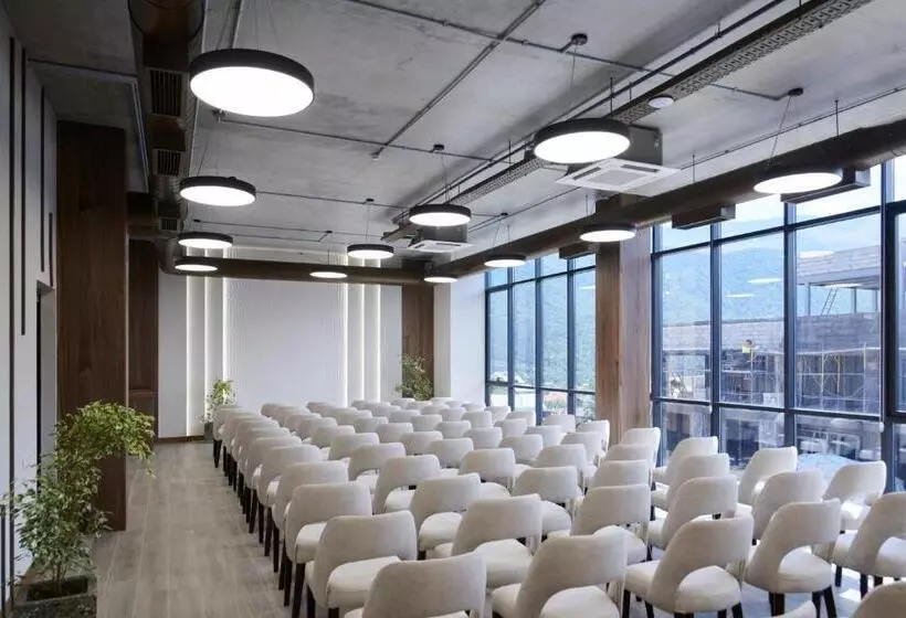 Dili Town Resort And Spa