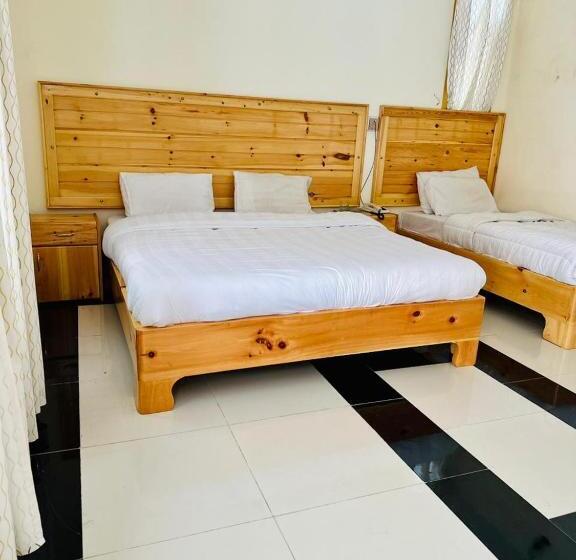 هتل F R Darya E Swat