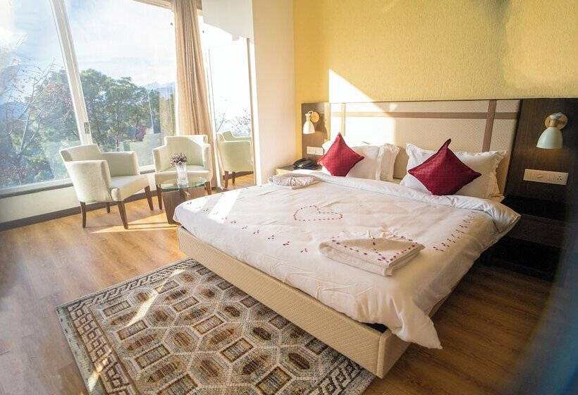 בית מלון כפרי Dhauladhar Heights Resort