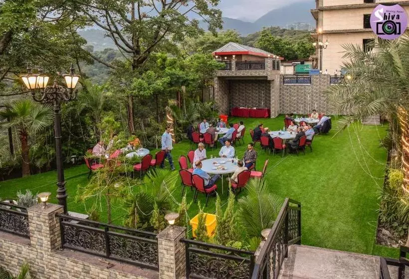 ホテル Dhauladhar Heights Resort