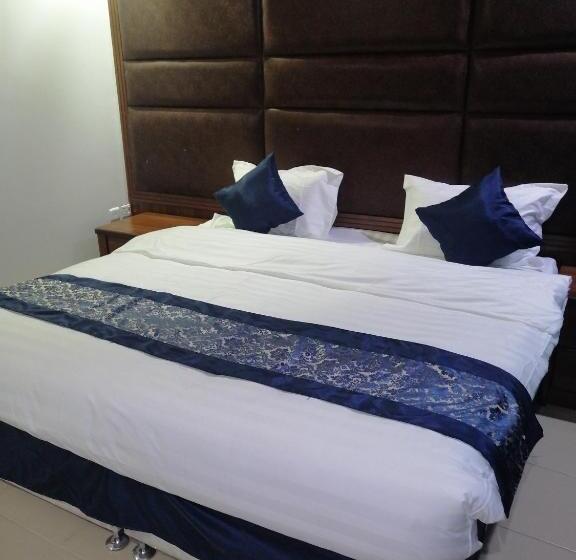 בית מלון כפרי Roseline