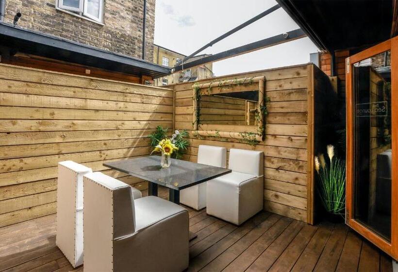 The Sea Lounge Accomodation