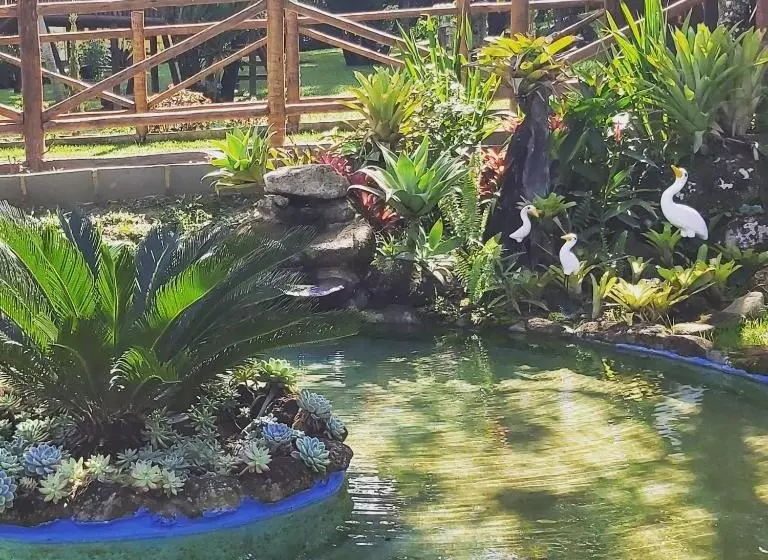 ユースホステル Pousada Sítio Val Paraíso