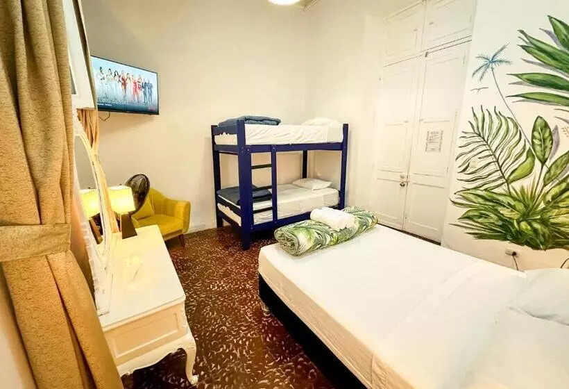 Ancestral Hostel Barranco