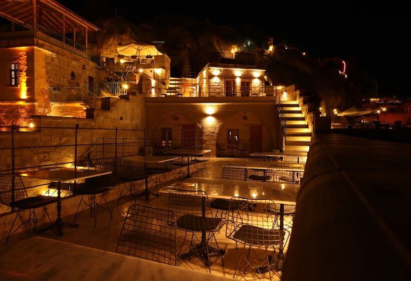 Caverna Hotel Premium Caves