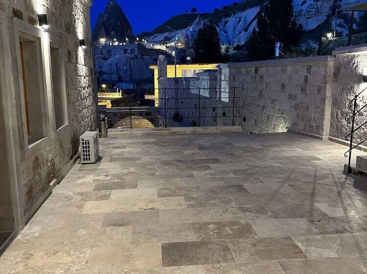 Caverna Hotel Premium Caves