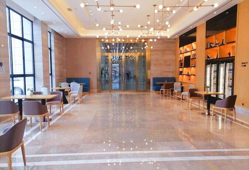 Hotel Kyriad Hanzhong Railway Station