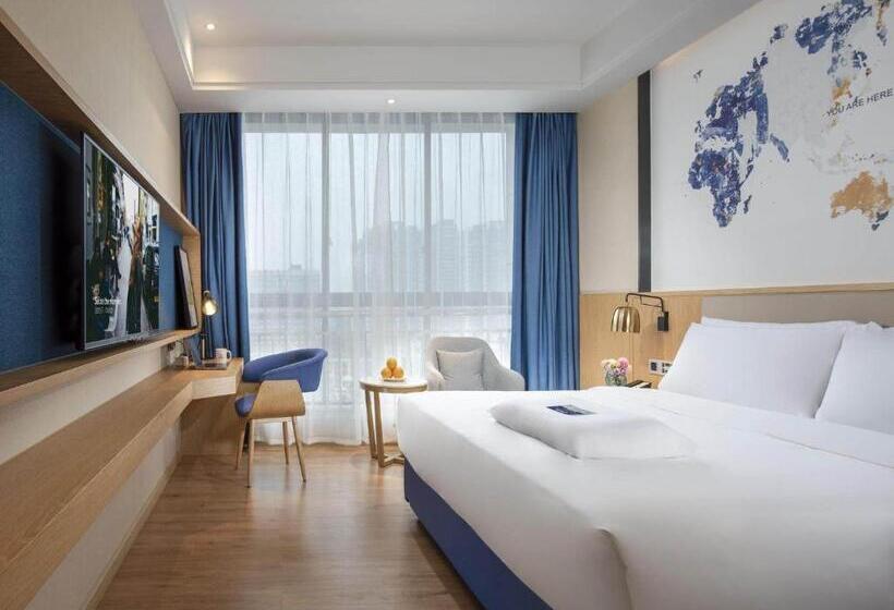 Hotel Kyriad Hanzhong Railway Station