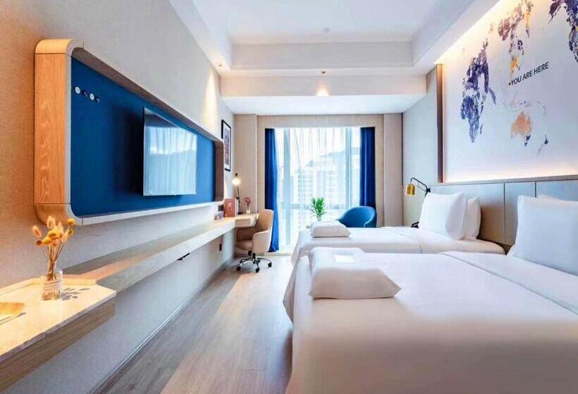 Hotel Kyriad Hanzhong Railway Station