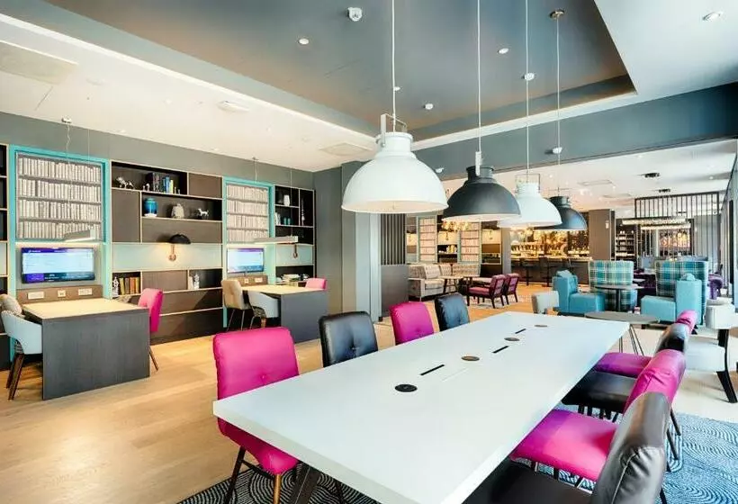 هتل Premier Inn Darmstadt City Centre