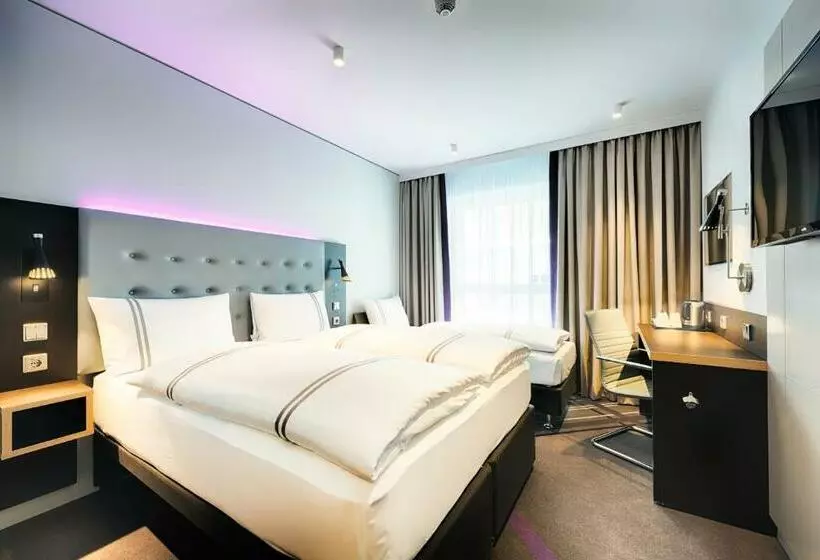 هتل Premier Inn Darmstadt City Centre