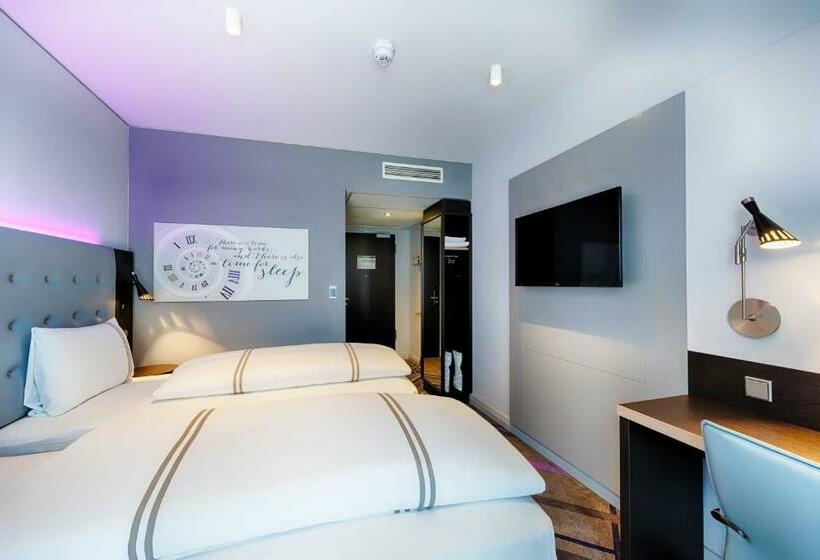 호텔 Premier Inn Darmstadt City Centre