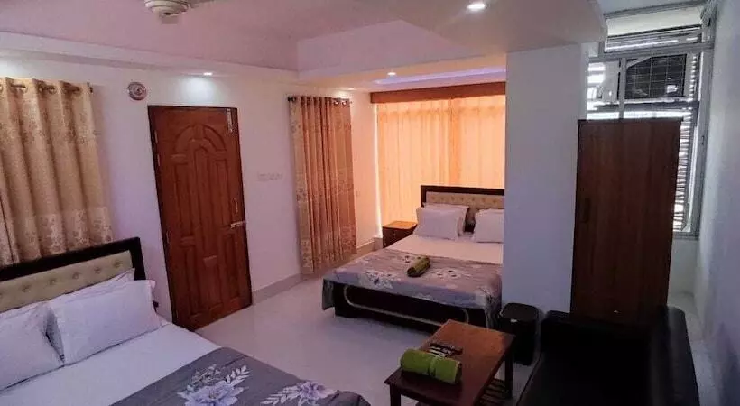 هتل Prime Inn Mirpur 10