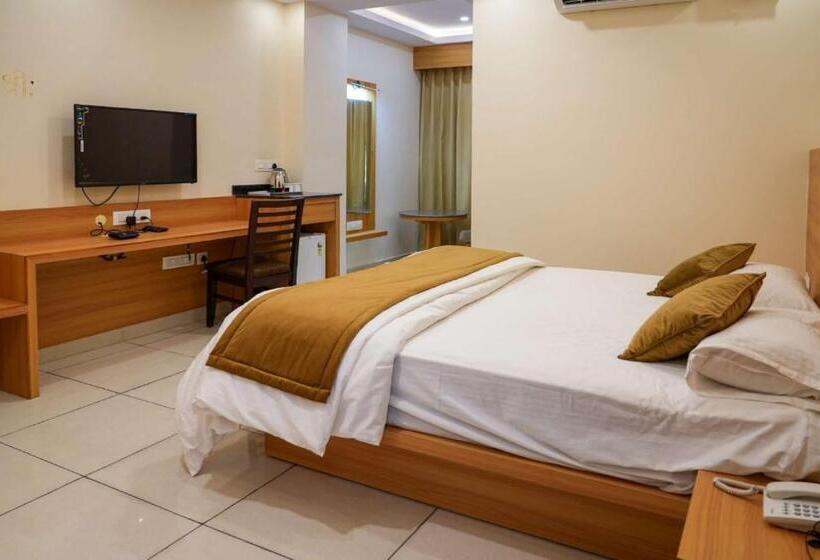 فندق Sri Krishna Inn   Kempegowda Airport Bangalore