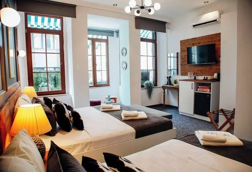 Hotelli Taksim Istiklal Street Yamalya