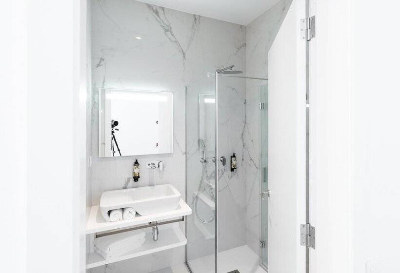 پانسیون Avenida Viana Boutique Suites