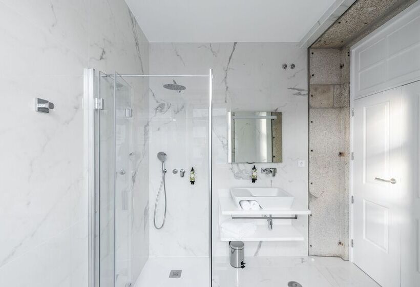 پانسیون Avenida Viana Boutique Suites