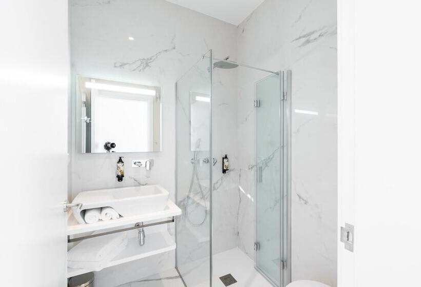 پانسیون Avenida Viana Boutique Suites