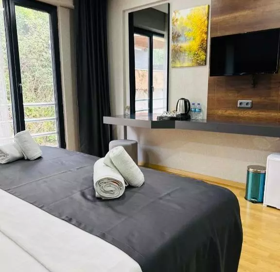 Queen Palace Hotel Trabzon