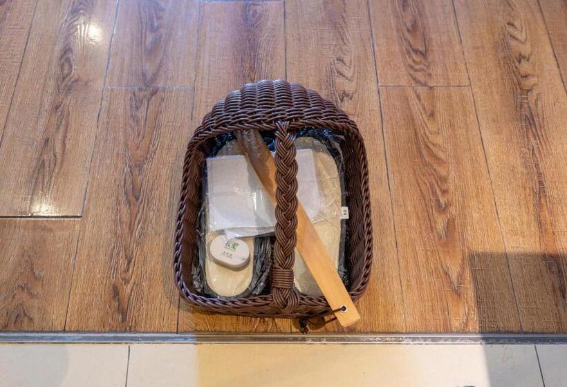 True Go Hotel   Guangzhou International Conference Center Memorial Hall Subway Station