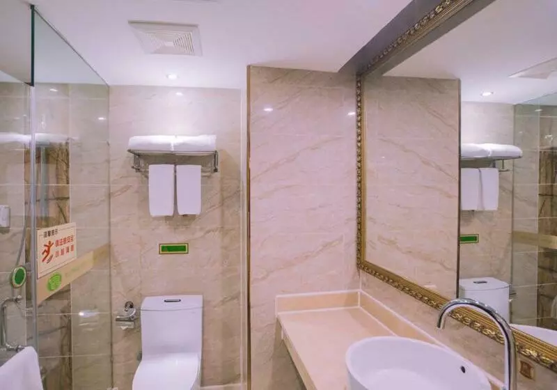 Vienna International Hotel Yangzhou Outlets Plaza Heyuan