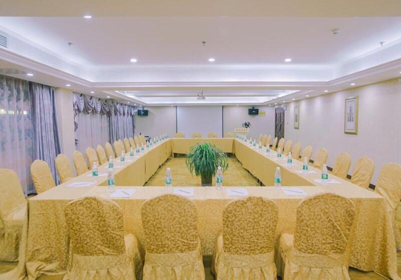 Vienna International Hotel Yangzhou Outlets Plaza Heyuan