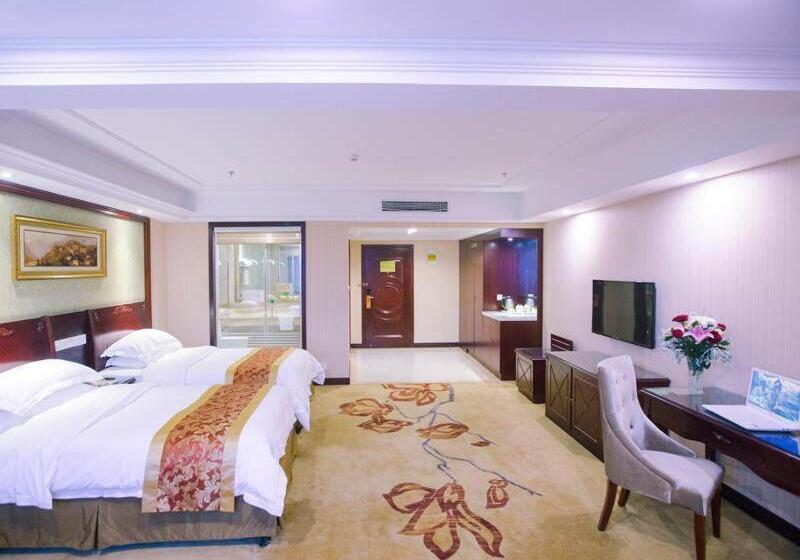 Vienna International Hotel Yangzhou Outlets Plaza Heyuan