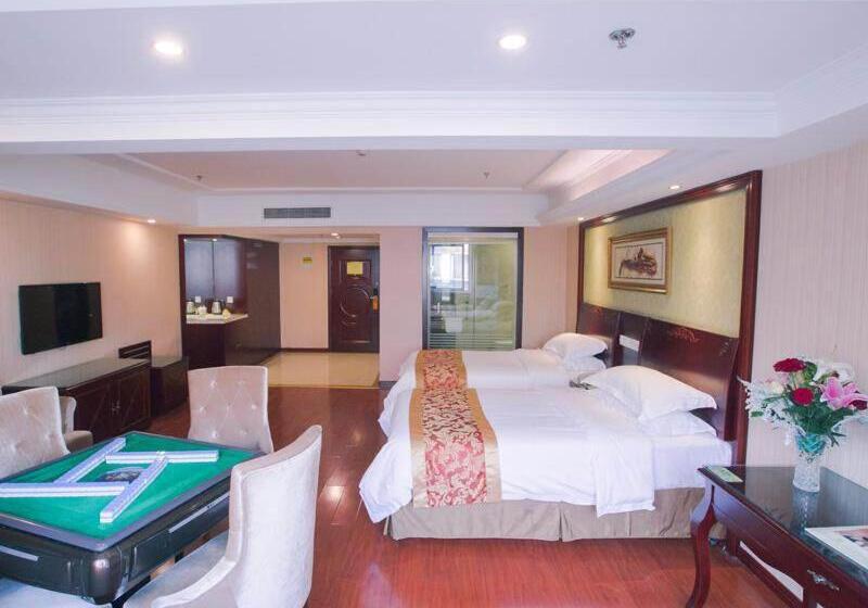 Vienna International Hotel Yangzhou Outlets Plaza Heyuan