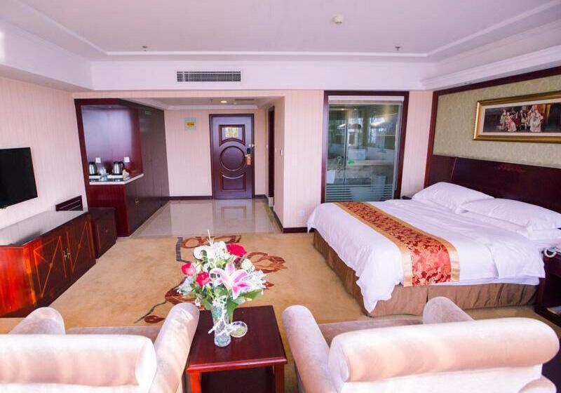 Vienna International Hotel Yangzhou Outlets Plaza Heyuan